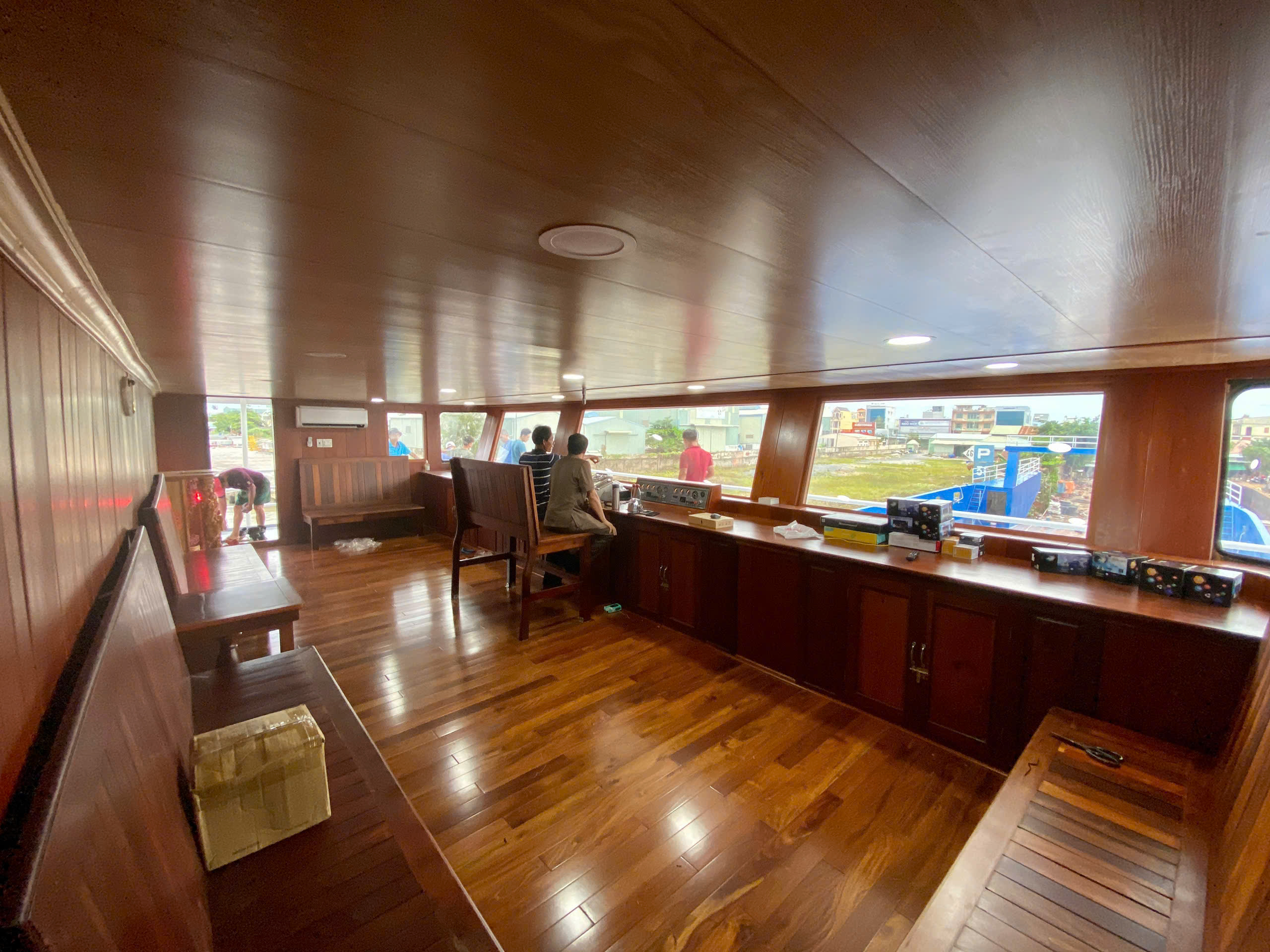 Cabin lái